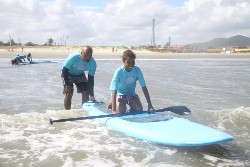 Sucesso de público no SUP PARA TODOS em Iguape e Ilha Comprida