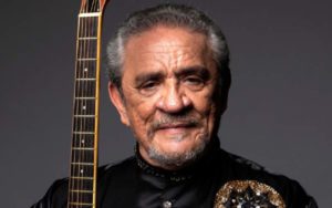 Zé Ramalho canta os sucessos da carreira, neste sábado (27), no Centro de Eventos do RibeirãoShopping