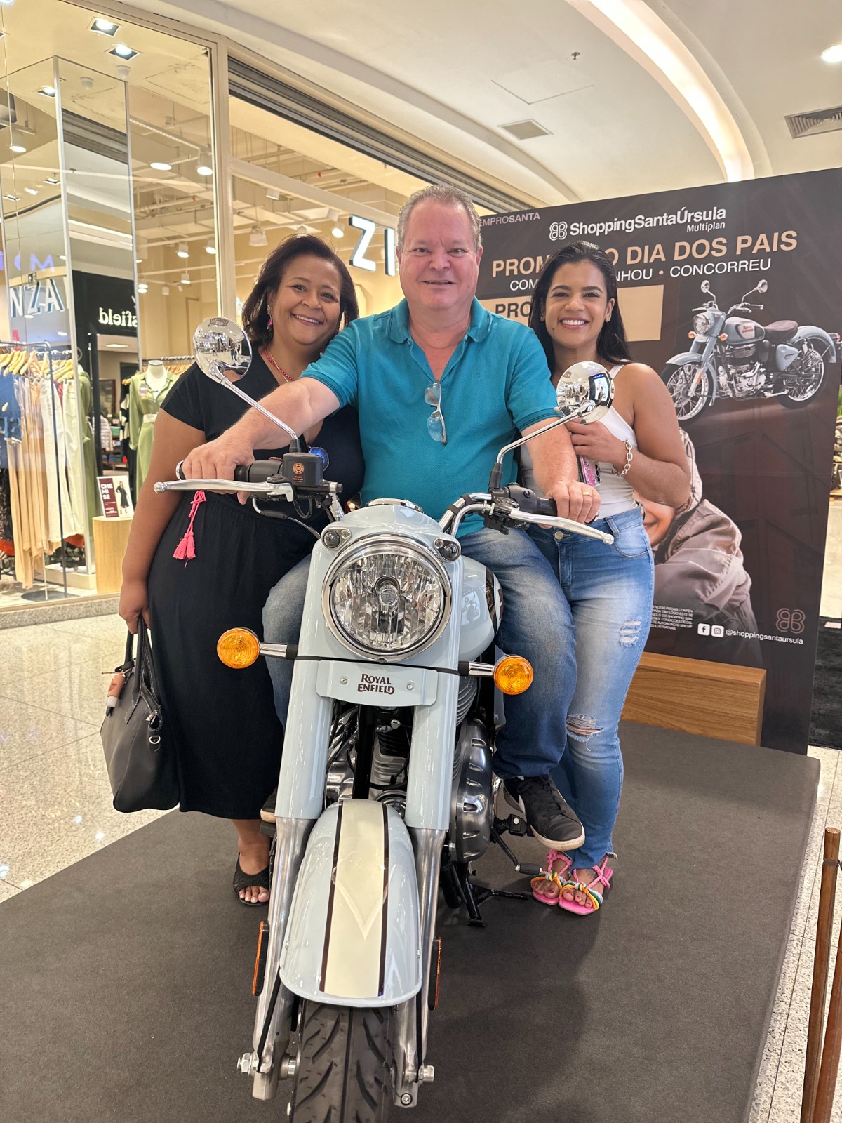 ShoppingSantaÚrsula realiza sorteio da moto Royal Enfield Classic 350 zero quilômetro