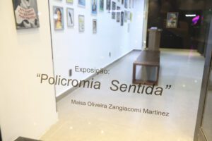 ShoppingSantaÚrsula recebe a exposição “Policromia Sentida”, da artista ribeirão-pretana Maísa Oliveira