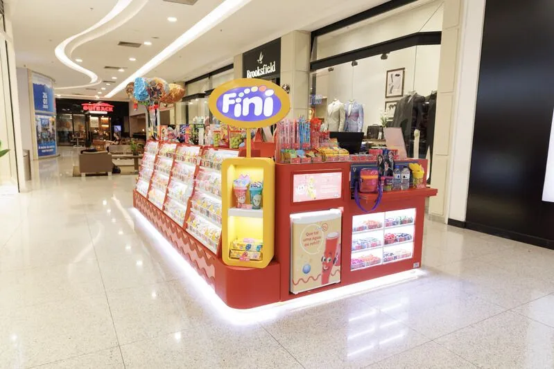 Fini inaugura quiosque no ShoppingSantaÚrsula com doces irresistíveis