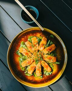 Hot Beach inaugura restaurante que une sofisticação e gastronomia