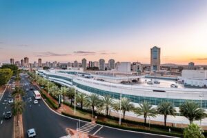 RibeirãoShopping anuncia revitalização em praça de alimentação