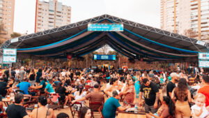 Oktoberfest Ribeirão promete chope artesanal, música e diversão para toda a família no Parque Raya