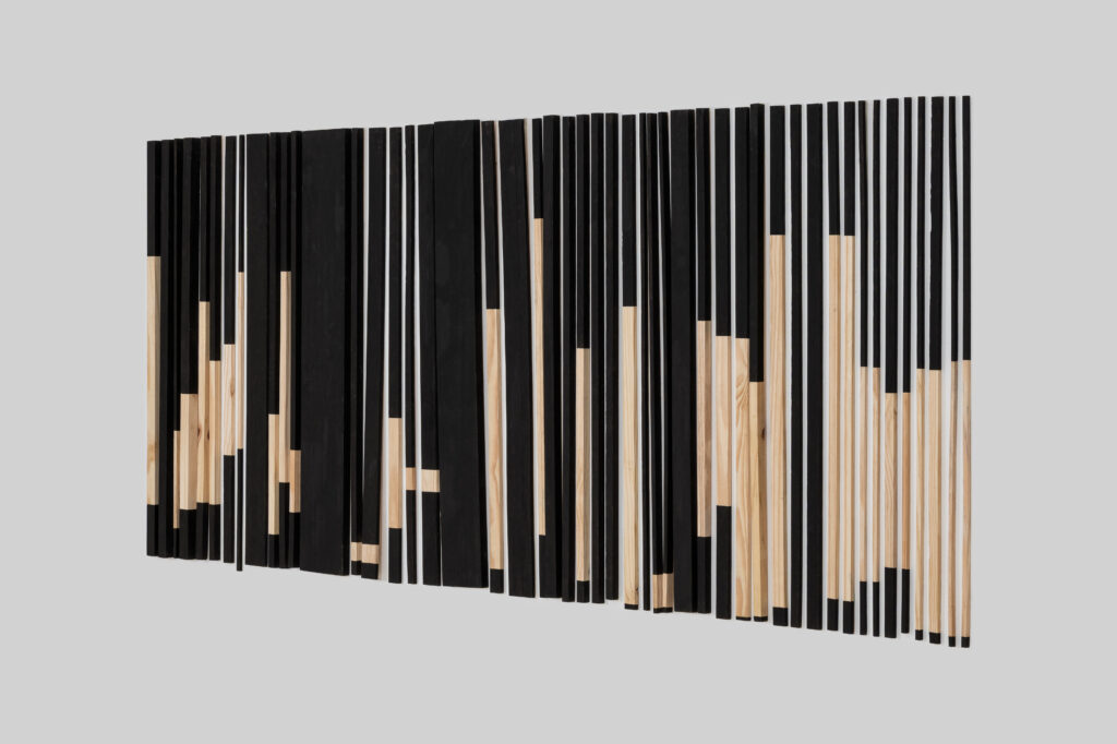 Paisagem, mero artifício traz ao MARP obras de Aline Moreno e Corina Ishikura