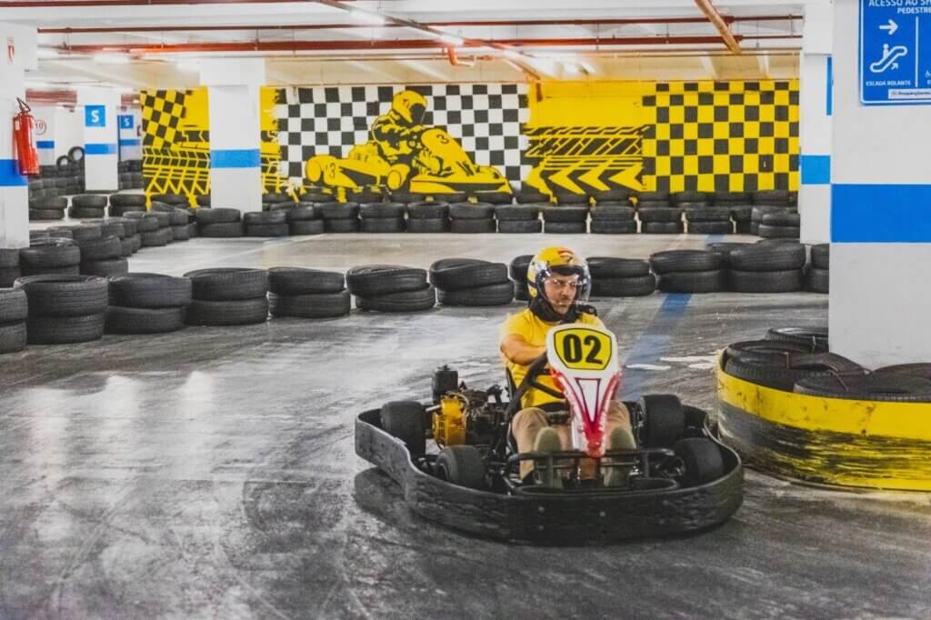 Férias no shopping: kart, boliche, cinema e escape game