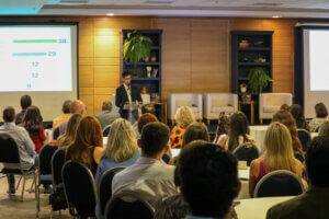 Evento da Amcham projeta cenário empresarial 2026