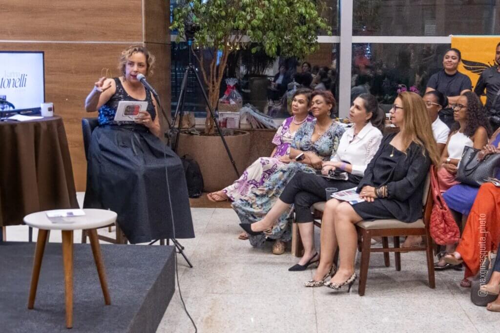 ShoppingSantaÚrsula promove programação especial no mês da mulher