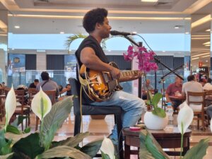 Música ao vivo embala junho no ShoppingSantaÚrsula