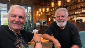 Happy hour musical estreia no ShoppingSantaÚrsula