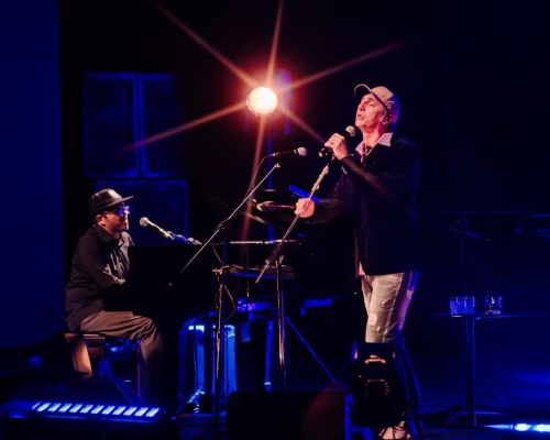 ZECA BALEIRO TRAZ SHOW INTIMISTA AO MULTIPLAN HALL EM RIBEIRÃO PRETO NO DIA 09 DE AGOSTO