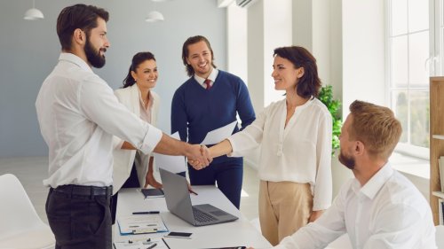 IEMB Acirp divulga comportamento do emprego no final de ano