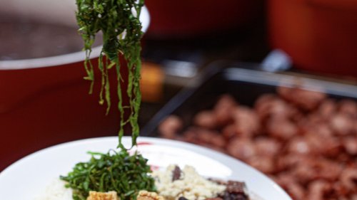 Tradicional no Brasil, Feijoada de São Jorge chega em Ribeirão Preto com muito samba