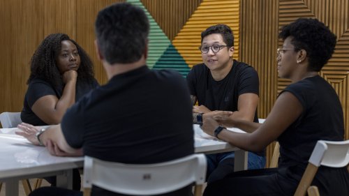 Belo Horizonte_MG, 03 de fevereiro  2025 

MRV - Relatorio Anual de Sustentabilidade  2024

Fotos na sede da empresa

Imagem: Leo Drumond / NITRO