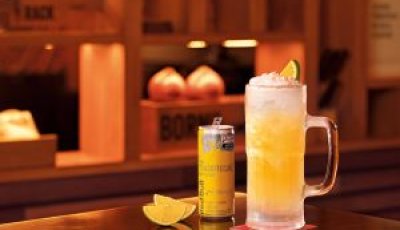 Outback lança drink com a cara do verão em parceria com a Red Bull