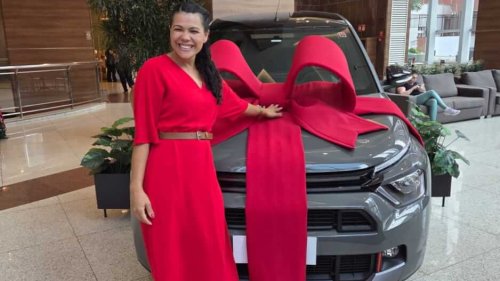 Cliente de Ribeirão ganha SUV em campanha de Natal do shopping