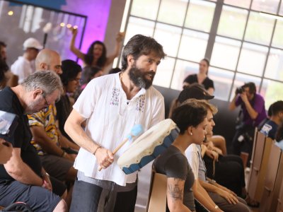 Palestra e oficina sobre consciência sonora promovem novo olhar sobre saúde mental no POW Festival 2025