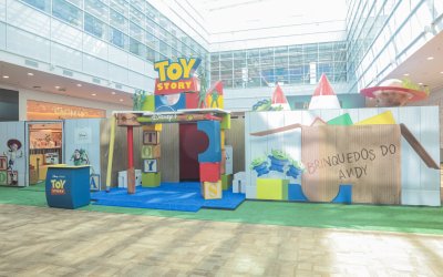 Toy Story, cinema e atrações esportivas movimentam o feriado no RibeirãoShopping