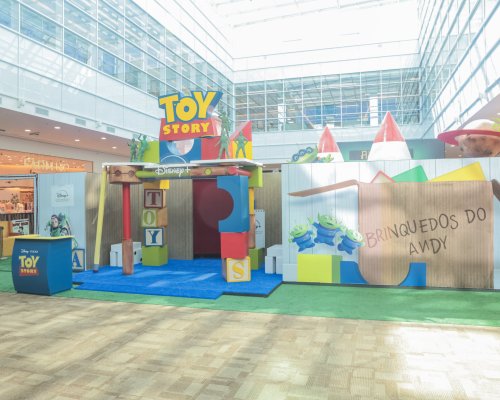 Toy Story, cinema e atrações esportivas movimentam o feriado no RibeirãoShopping