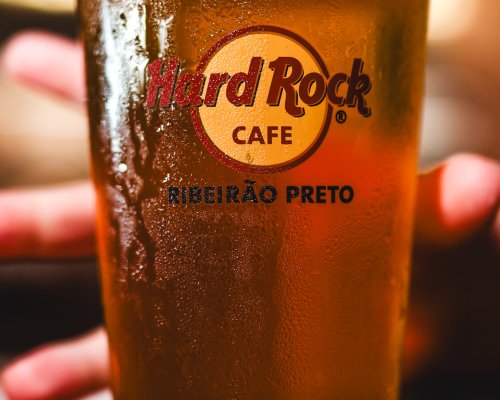 “Happy Hour” do Hard Rock Cafe Ribeirão Preto traz novidades aos clientes do bar