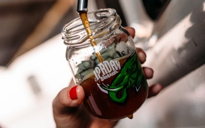 Festival em Ribeirão Preto aposta em diversidade musical e 40 rótulos de IPAs