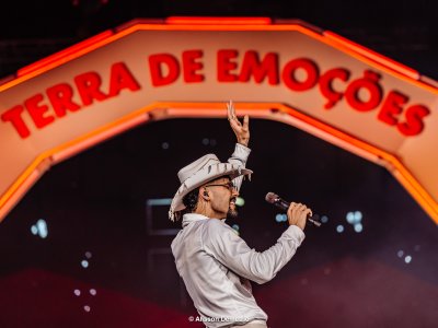 Festa do Peão de Barretos abre a agenda de comemorações dos seus 70 anos com festa sertaneja no Villa Country, em São Paulo