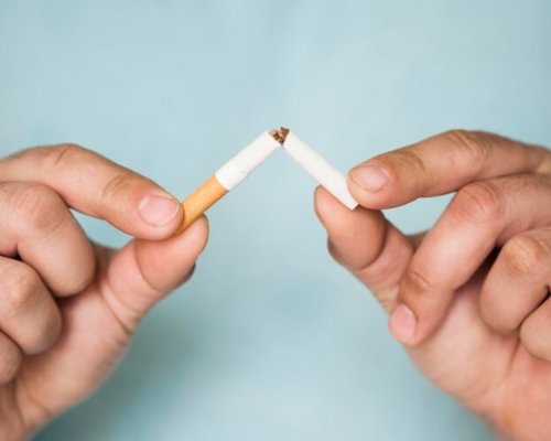 Médica orienta sobre os impactos do hábito de fumar na saúde pulmonar e destaca estratégias para cessar o Tabagismo