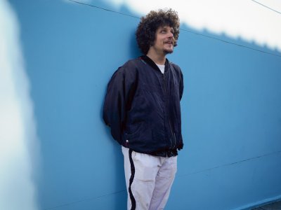 A Música Brasileira Vive traz Chico Chico ao palco histórico do Theatro Pedro II