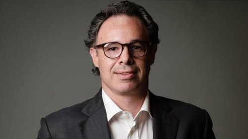 Cirurgia robótica transforma tratamento de tumores de esôfago