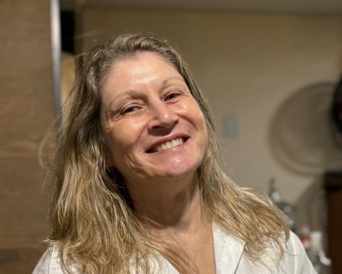 Associação Engenho Cultural lança livro sobre a formação do polo da saúde de Ribeirão Preto