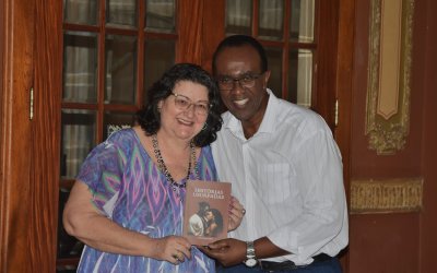 Lançamento do livro “Histórias Usurpadas”, do escritor André Luiz da Silva