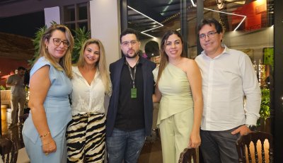 Lucelena Ávila , Debora Venâncio, Gustavo Andrez, Thaline Cristina e Fernando Luís