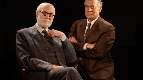 Sucesso do teatro brasileiro, “A Última Sessão de Freud” chega a Ribeirão Preto em nova temporada