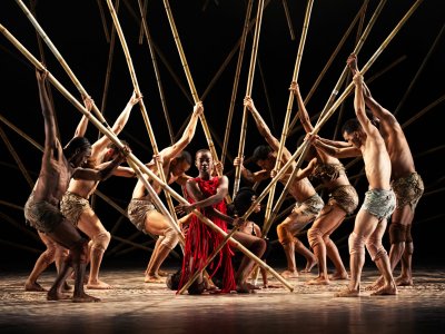 COMPANHIA DE DANÇA DEBORAH COLKER “SAGRAÇÃO”