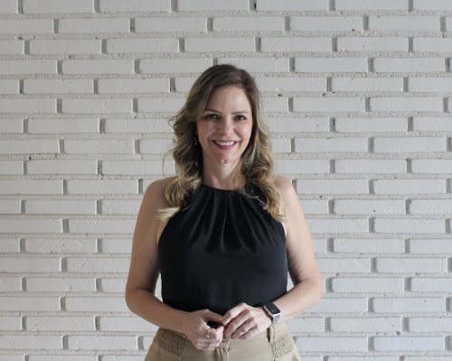 Empresária formada em Ribeirão Preto recebe condecoração do Prêmio Nobel de Paz