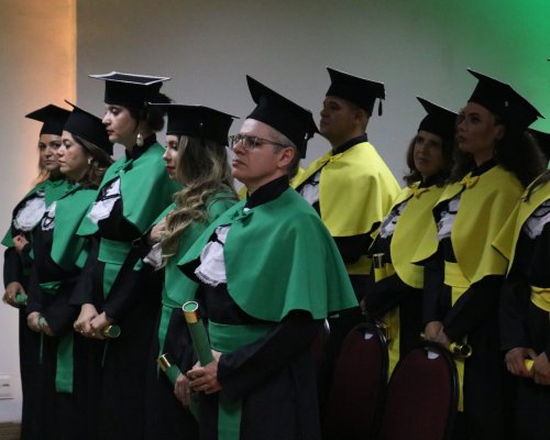 Febracis Escola de Negócios celebra formatura de alunos em Ribeirão Preto