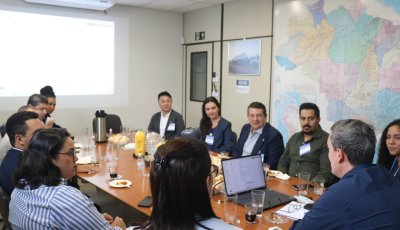 Amcham Ribeirão Preto promove encontro sobre liderança e empreendedorismo na Serap Brasil