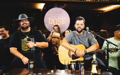 Neto & Vinícius gravam DVD “Traz Outra Dose” em Goiânia