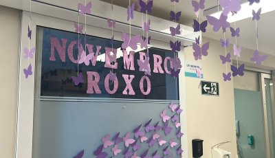 Novembro roxo: hospital Ribeirania realiza ação para conscientização sobre prematuridade