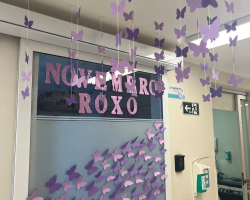 Novembro roxo: hospital Ribeirania realiza ação para conscientização sobre prematuridade
