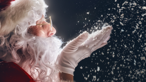 Santa Maria Outlet inaugura decoração de Natal ‘Fábulas dos Sonhos’ e dá início à temporada mais encantadora do ano