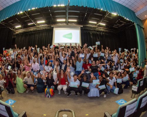 Projete encerra atividades com mais de 200 jovens formados em 2025