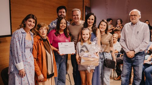 Concurso literário da FIL abre inscrições e reforça diálogo entre gerações em Ribeirão Preto