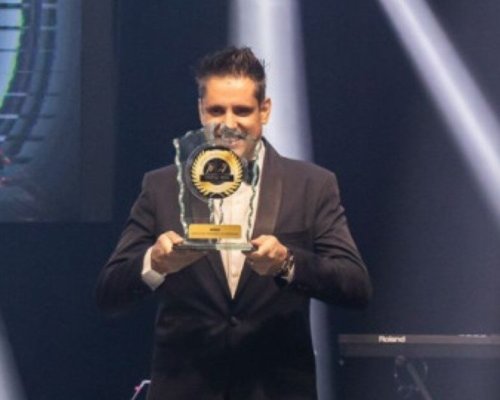 Marcel Torrezan Caron, da Burge Consultoria, é reconhecido com o prêmio Top of Mind 2024