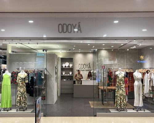 Marca autoral de moda feminina abre as portas no RibeirãoShopping