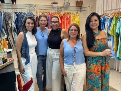 Bem Si quer Moda Feminina Fashion completa 1 ano de aniversário