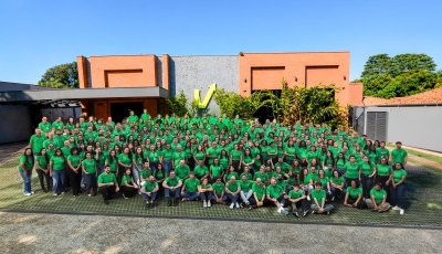 Resolv celebra 30 anos com homenagem a colaboradores e líderes