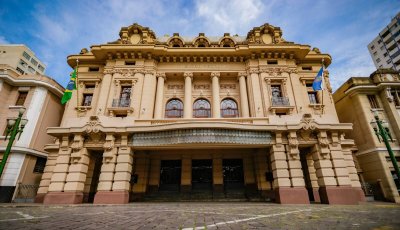 Theatro Pedro II completa 96 anos com programação gratuita em Ribeirão Preto