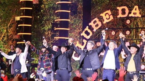 Clube da Viola celebra três décadas de tradição com gravação de DVD inédito