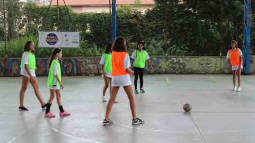 Instituto CADES comemora o Dia da Menina com projetos que aliam a inclusão e a diversidade de gênero